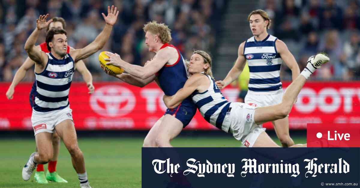 AFL 2024 round eight LIVE updates: Viney playing through pain as Dees lead Cats; Dons, Eagles battle in Perth