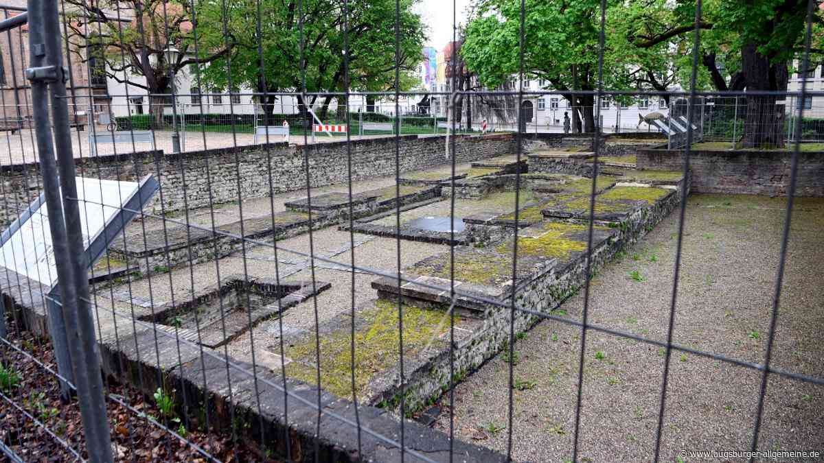 Historische Fundamente am Dom gesperrt