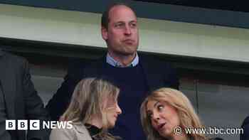 Prince William cheers on Aston Villa at semi-final