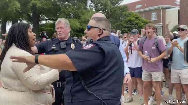 GOP rep applauds Ole Miss counter protesters who taunted Black woman