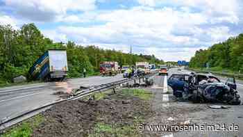 Horror-Crash auf A6: Lkw durchbricht Leitplanke und kracht in Gegenverkehr – zwei Tote