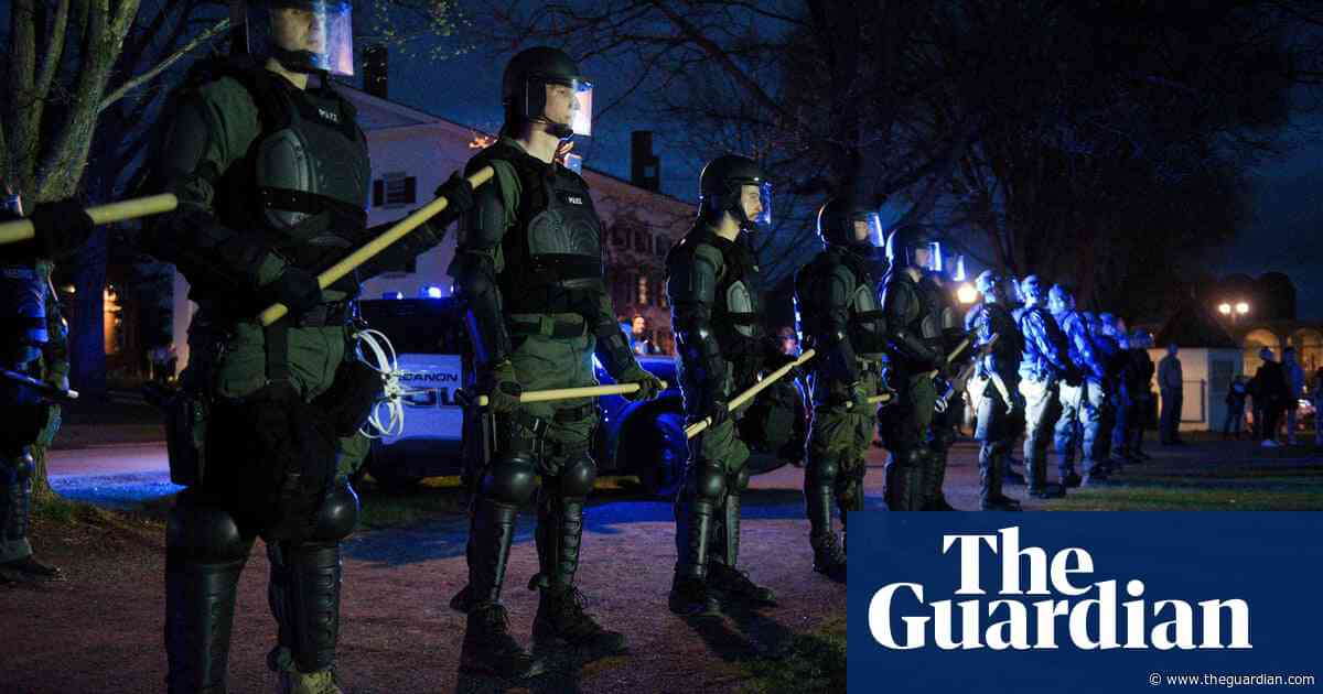 ‘They’re sending a message’: harsh police tactics questioned amid US campus protest crackdowns