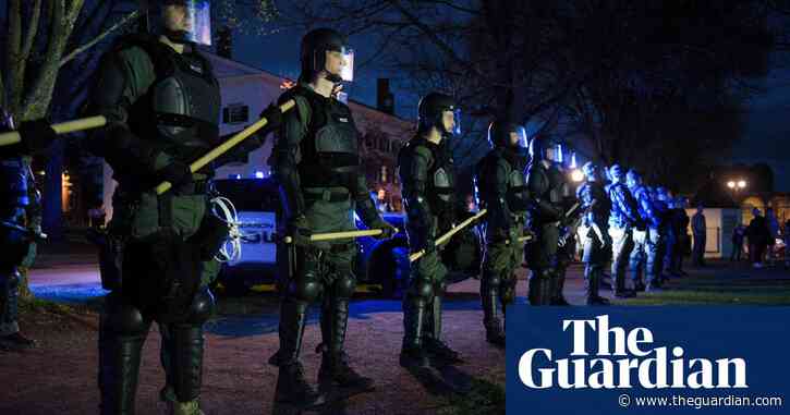 ‘They’re sending a message’: harsh police tactics questioned amid US campus protest crackdowns