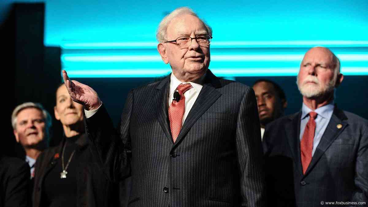 Buffett explains Berkshire's reduced stake in Apple at annual company meeting