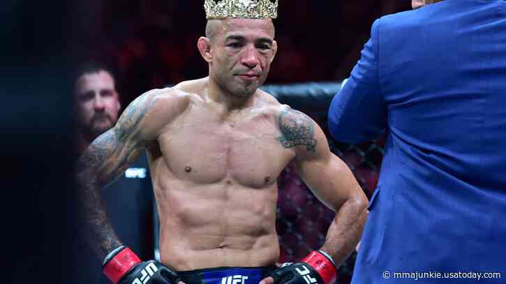 Jose Aldo def. Jonathan Martinez at UFC 301: Best photos
