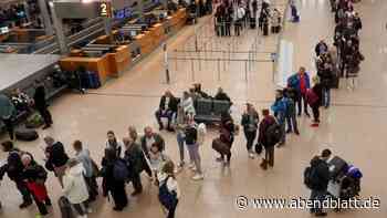 Gepäckanlage streikt: Tausende Reisende am Airport betroffen