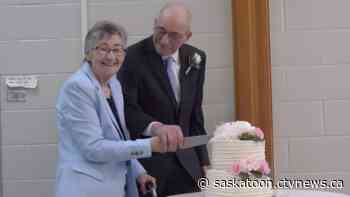 ‘Love has no boundaries’: Sask. couple in their 90s and 80s get married