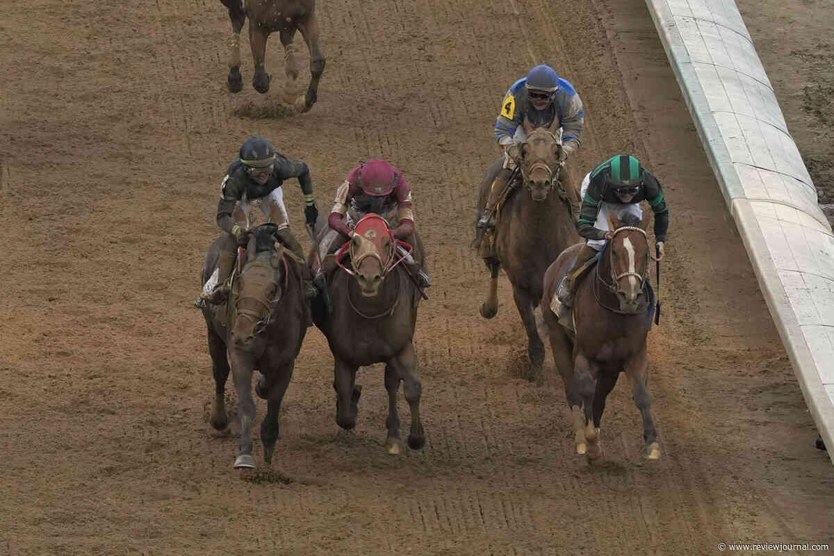 Mystik Dan wins 150th Kentucky Derby in a close 3-horse photo finish