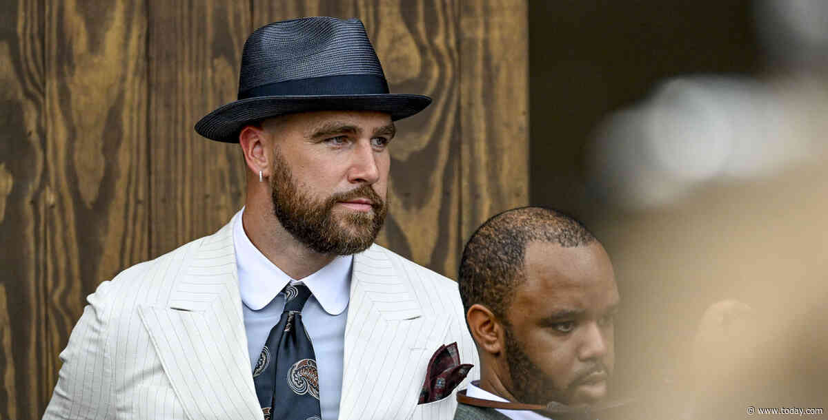 Travis Kelce embraces tradition at the Kentucky Derby with dapper hat