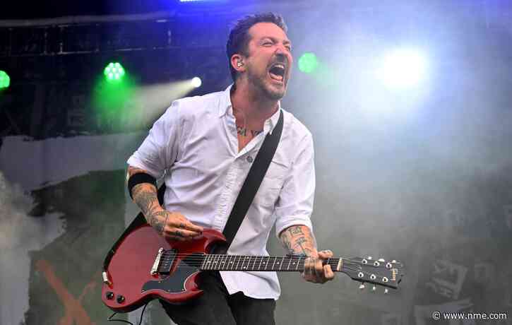 Frank Turner breaks world record for most shows played in 24 hours: “Proud. Tired. Grateful. Long live independent music”