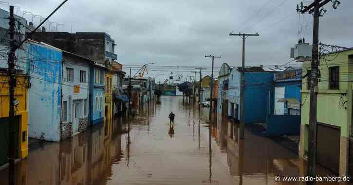 Mindestens 66 Tote bei Überschwemmungen in Brasilien
