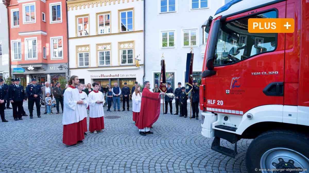 Neues Multitalent der Landsberger Feuerwehr wird gesegnet