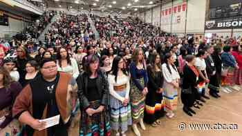 Indigenous graduates celebrated at post-secondary powwows in Winnipeg