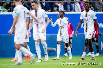 Invaller Nachon Nsingi stuwt OH Leuven met wereldgoal naar overwinning tegen Standard: “Als je de kans krijgt, moet je de voeten laten spreken”