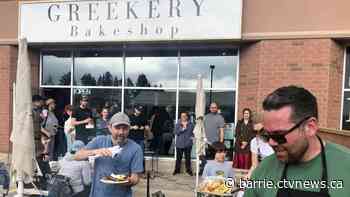 Local bakery brings community together for Orthodox Easter