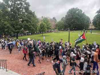 Pro-Palestinian protesters disperse after blocking Franklin Street, marching through UNC campus