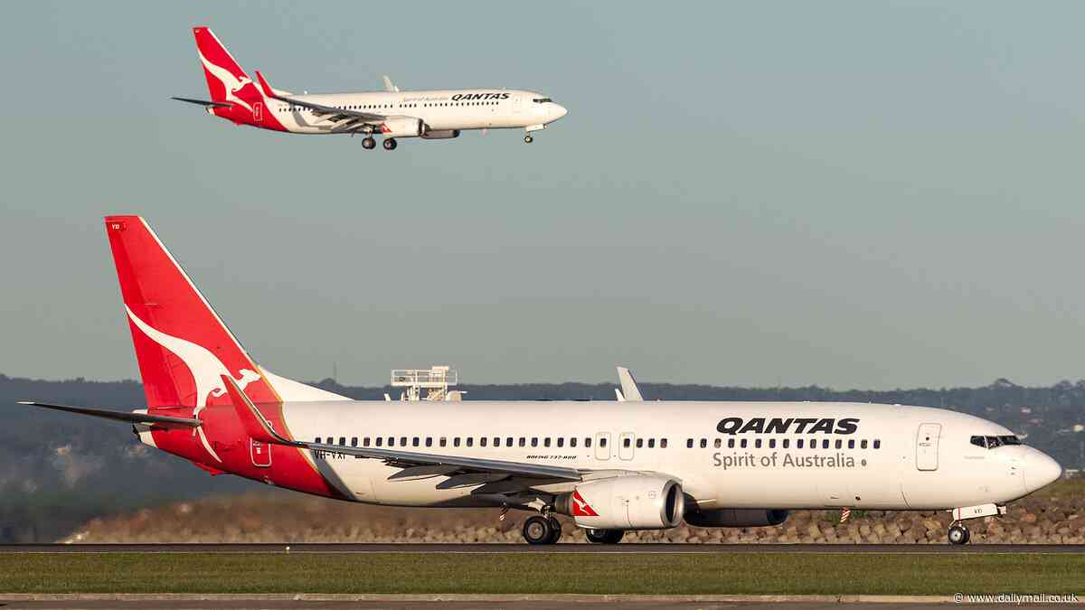 Qantas passengers to receive up to $450 after major blunder: How to find out if you're eligible