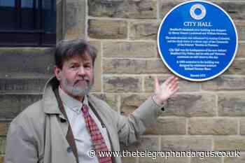 Historians question Bradford City Hall's blue plaque wording