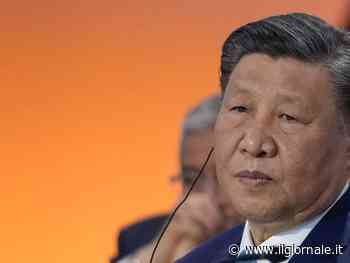 Parigi, tappeto rosso per Xi. Macron: "Tregua olimpica"