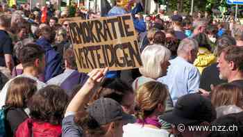Empörung über Angriff auf SPD-Politiker – Mehrere tausend Menschen demonstrieren in Berlin und Dresden gegen Gewalt