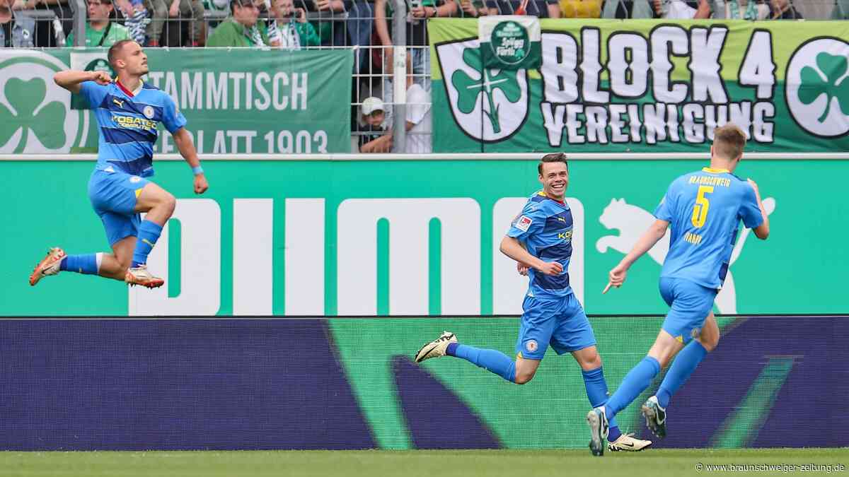 „Wurde Zeit“: Eintrachts Scherning freut Helgasons Treffer