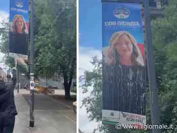 Manifesti vandalizzati e insulti:  i "maranza" ancora contro Meloni