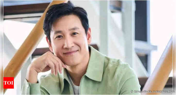 Lee Sun Gyun's unreleased works pose dilemma for distributors