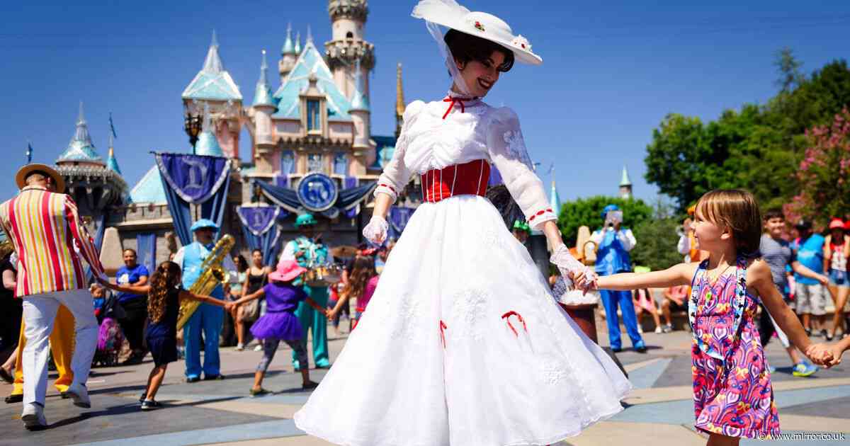 Walt Disney World Florida opens job applications for Brits to enjoy 'dream' summer