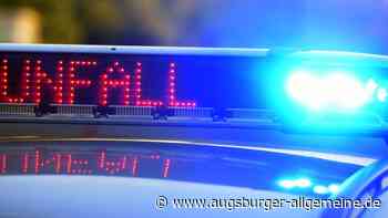 Unfall auf der A8 bei Augsburg führt zu Vollsperrung und langem Stau