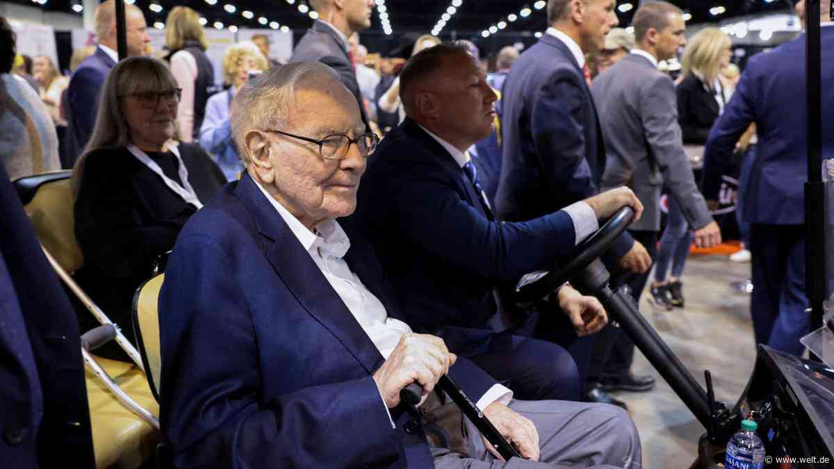 Warren Buffett lässt Geldreserven von Berkshire Hathaway weiter wachsen
