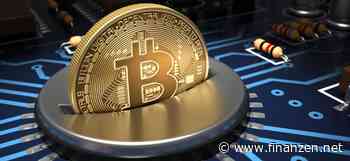 Bitcoin zeigt Erholungstendenzen: Wieder über 65.000 US-Dollar - Marathon- und Riot-Aktien profitieren