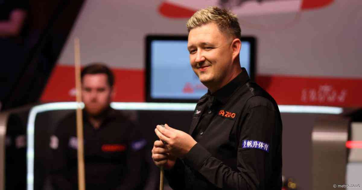 Kyren Wilson holds off Jak Jones to close in on World Snooker Championship title