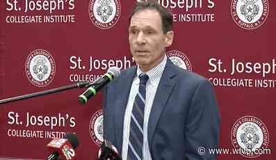 Longtime Sabres scouting director named new coach at St. Joe's