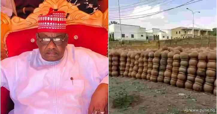 Kano Senator donates 1 million clay pots, burial materials to constituents