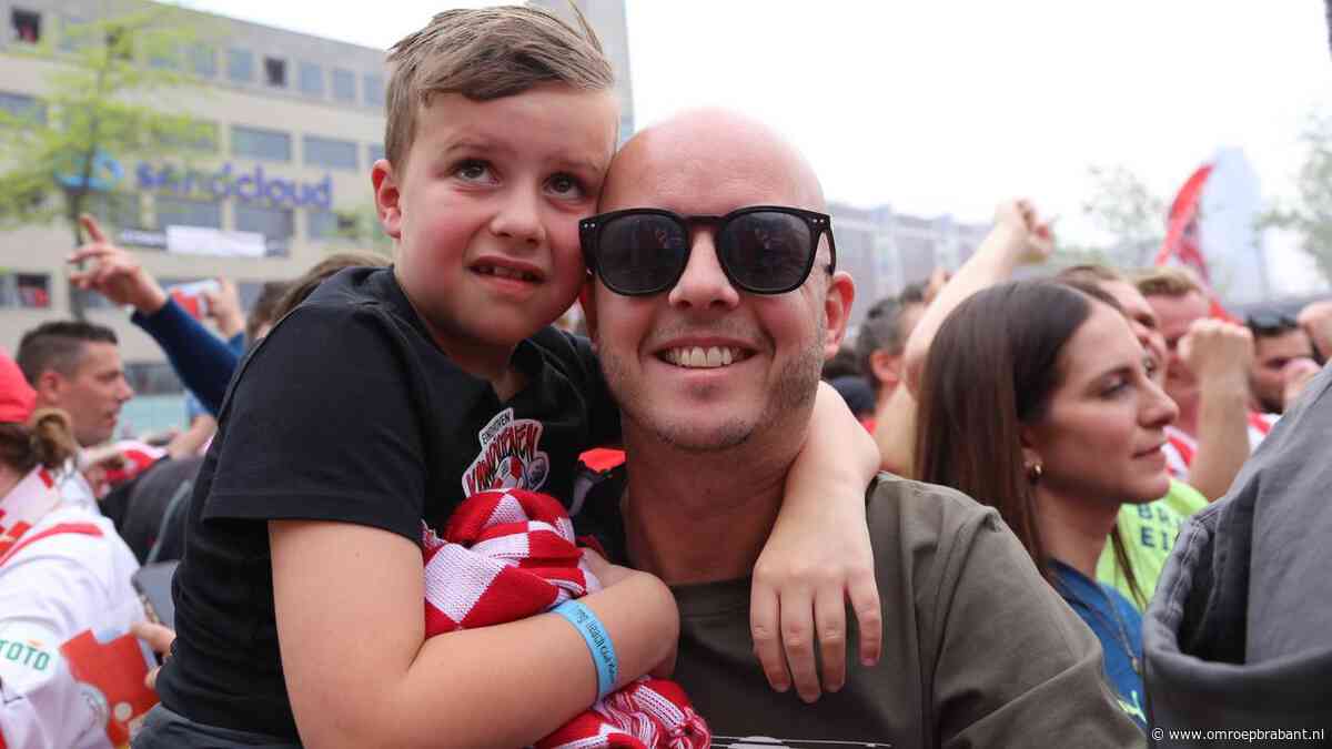Deze fans vieren het PSV-feest mee: 'Hoe wij ons hebben voorbereid? Nie'