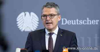 CDU-Wehrexperte Kiesewetter: Deutschland sollte wehrpflichtige Ukrainer zur Heimkehr bewegen