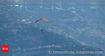 After 7 years, paragliding starts in Queen of the Hills