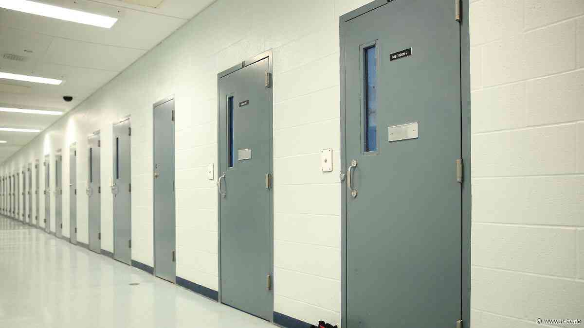 Übergriffe auch von Seelsorgern: Ex-Jugendhäftlinge klagen wegen Missbrauch in Gefängnissen