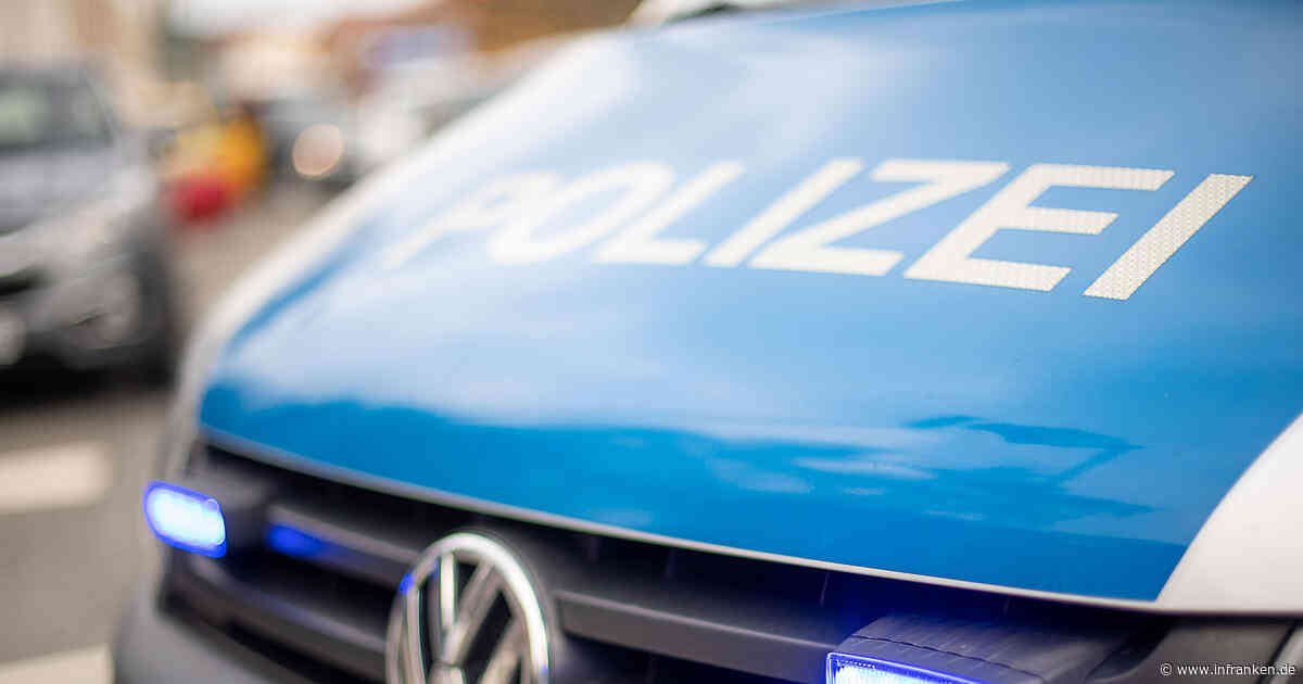 Crash auf A73 bei Baiersdorf: Zwei Totalschäden und mehrere leicht Verletzte