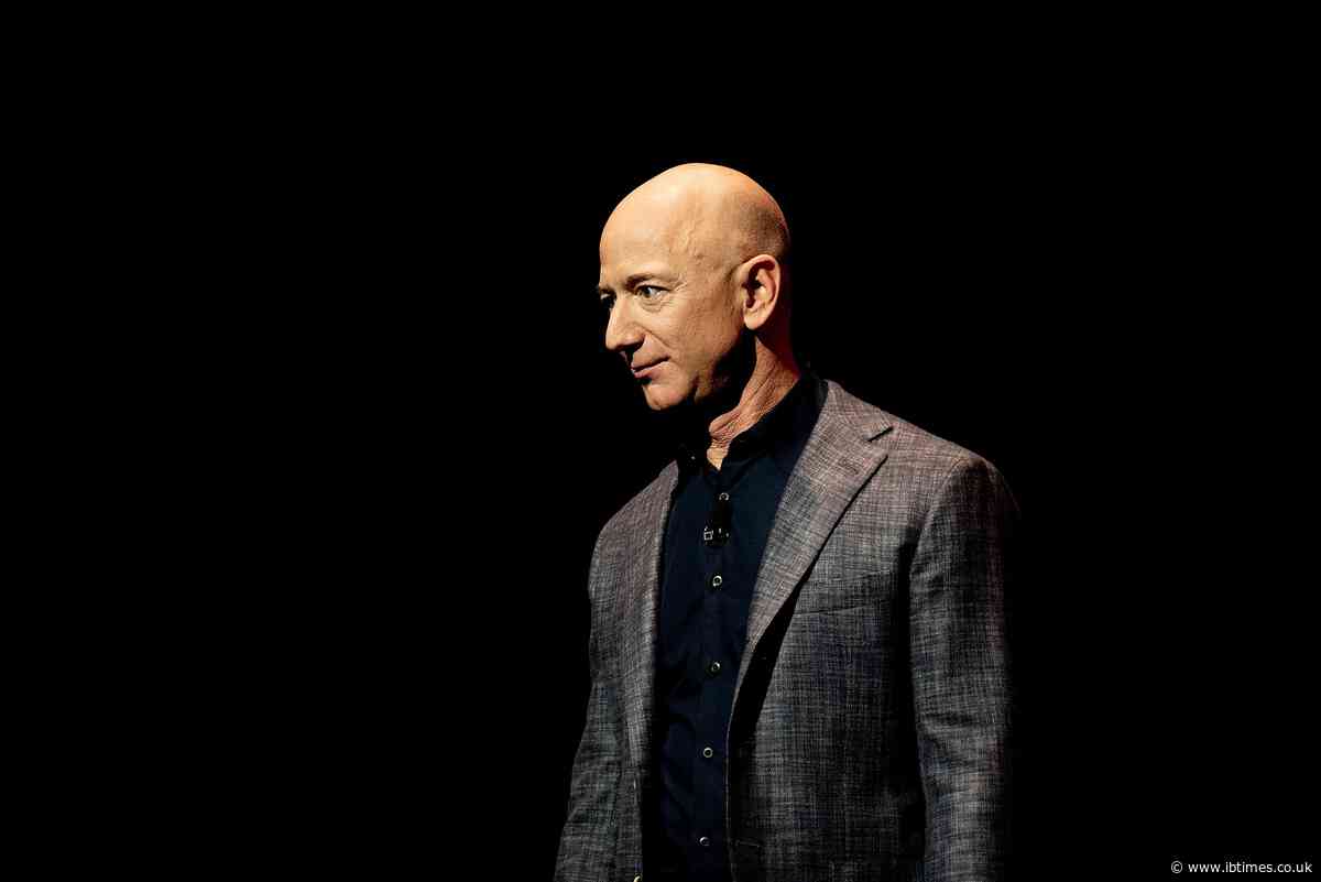 Jeff Bezos, Other Amazon Execs Used This App To Keep Their Texts Private Amidst Antitrust Lawsuit