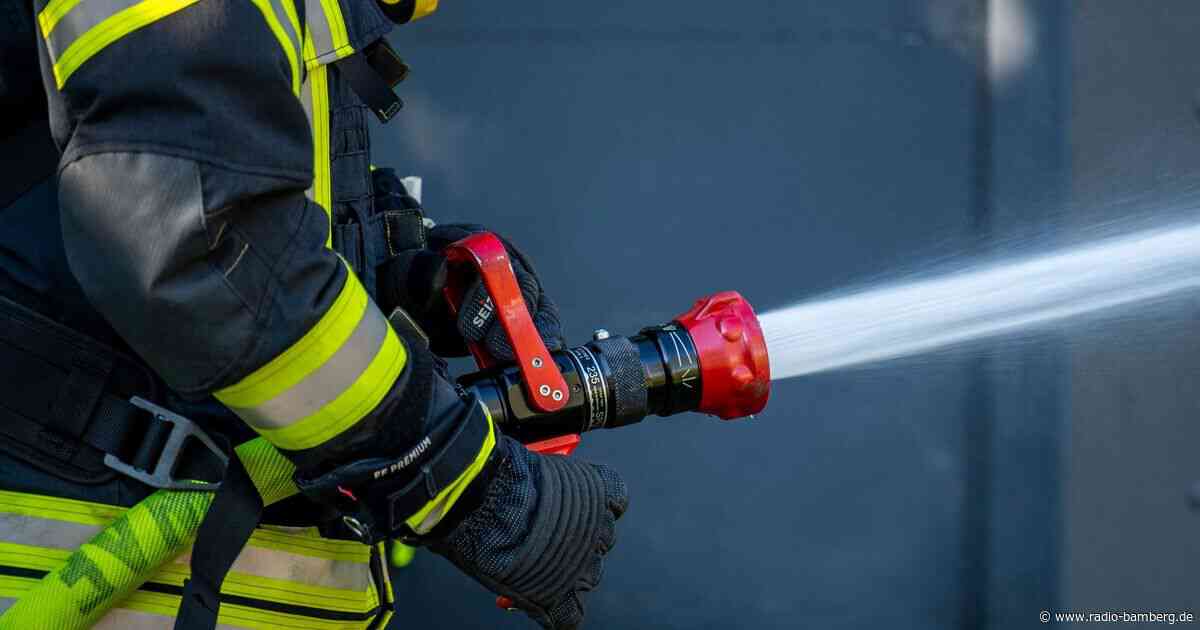 Brand in Sägewerk: Hoher sechsstelliger Schaden