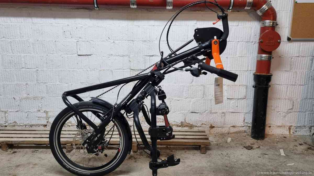 Polizei Braunschweig bittet um Hilfe: Wem gehört dieses Handbike?