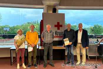 Vrijwilligers Rode Kruis Duffel, Putte en Sint-Katelijne-Waver in de bloemetjes gezet
