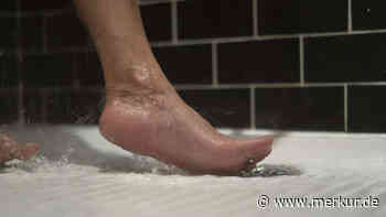 Waschen Sie Ihre Füße in der Dusche extra mit Seife? Fußexpertin erklärt, wie Sie vorgehen sollten