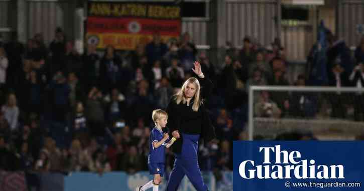 Chelsea reignite WSL title hopes after City slip up - Women's Football Weekly podcast