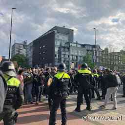 Politie grijpt in bij pro-Palestijns protest in Amsterdam, ook elders demonstraties