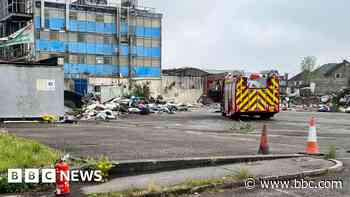 Fire breaks out at large derelict factory