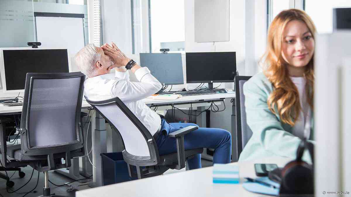 Kollegen im Stress?: Das Thema Burn-out sensibel ansprechen