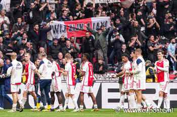Ajax troeft Duitse clubs af en krijgt gigantisch compliment: ‘Logisch om hierheen te gaan’