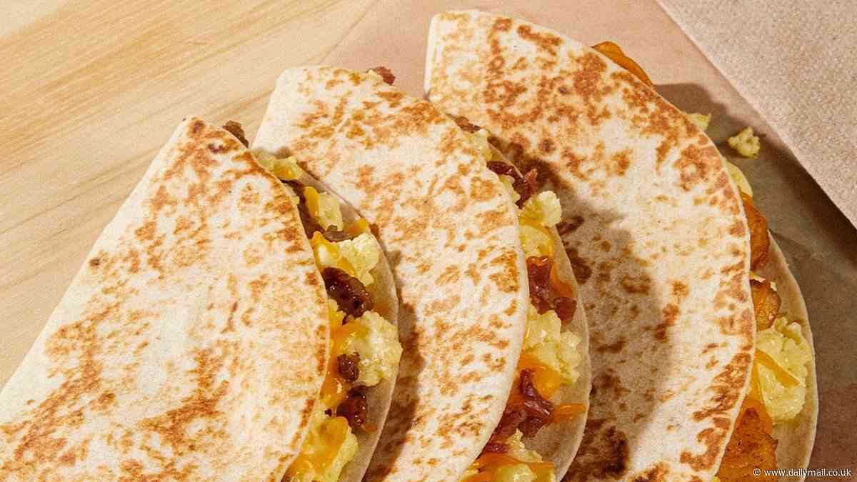 Taco Bell fans shocked after worker reveals how they make their eggs for their breakfast menu - while some call the approach 'perfect'